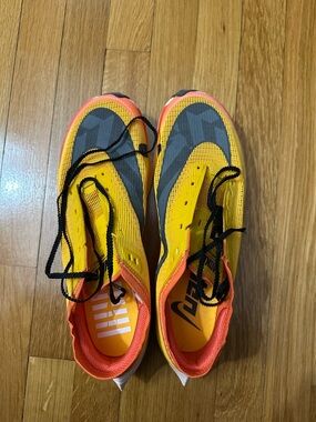 NEVER WORN Nike ZoomX Vaporfly Next% 2 Men’s size 10.5 NEVER WORN